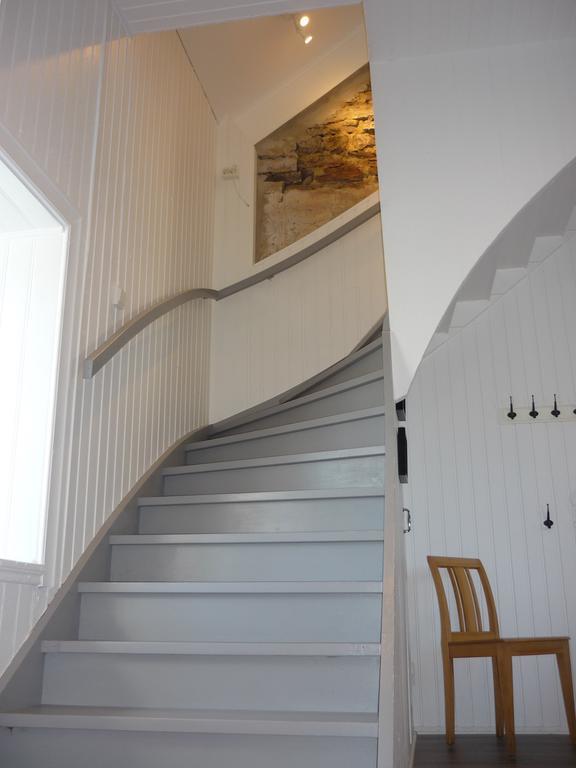 Bla Flagg Apartment Kopingsvik Room photo